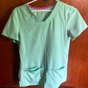 Women’s Small Lighter bright Green Go Green (GOGN on tag) HeartSoul Scrub Top